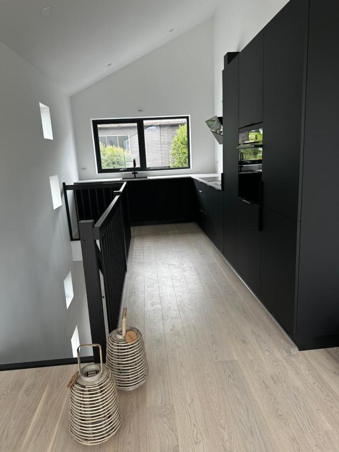 Skagesund Guest House With Free Parking Tromsø Extérieur photo